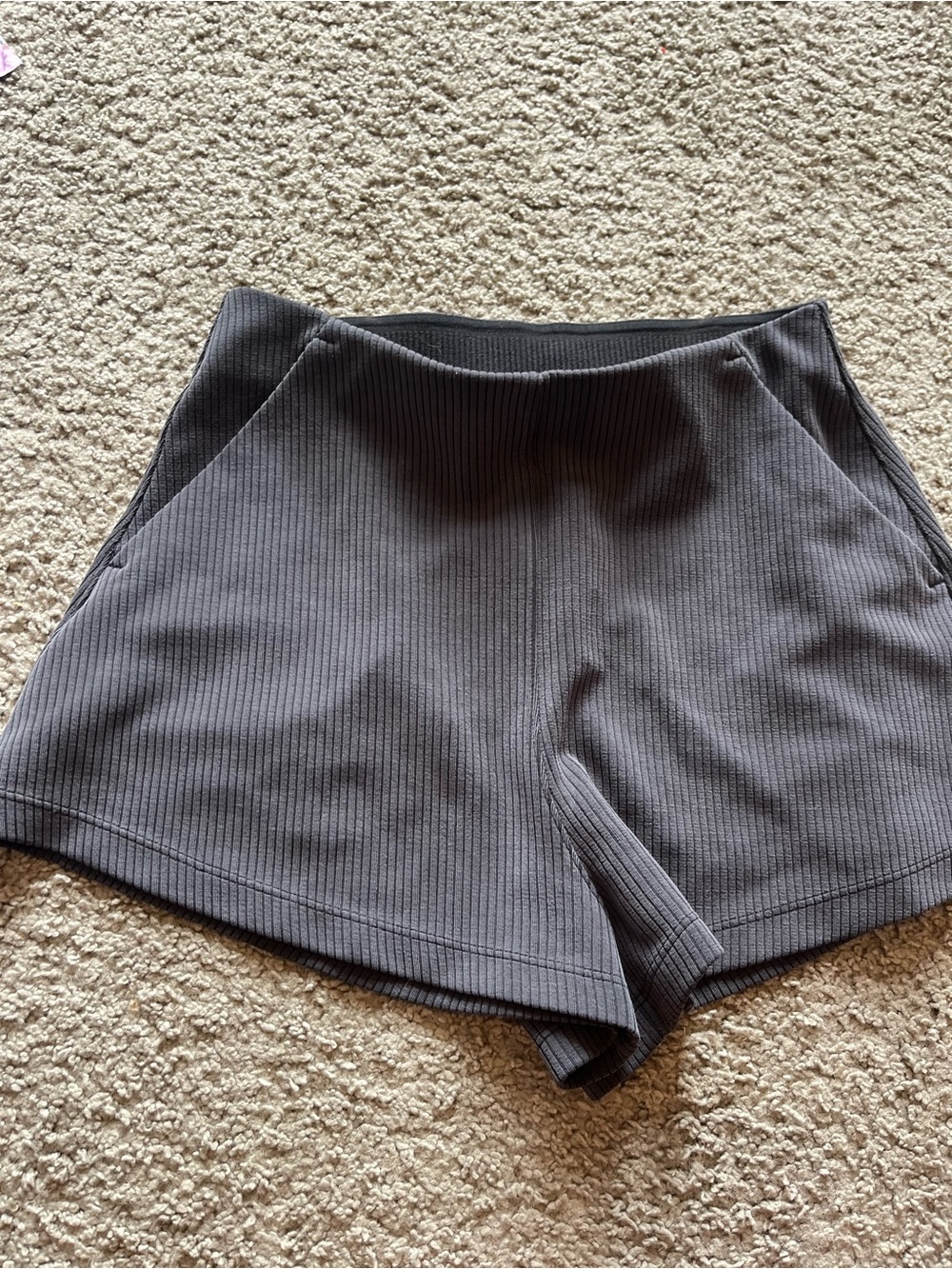 Women’s Lululemon Gray Ribbed Lounge Shorts